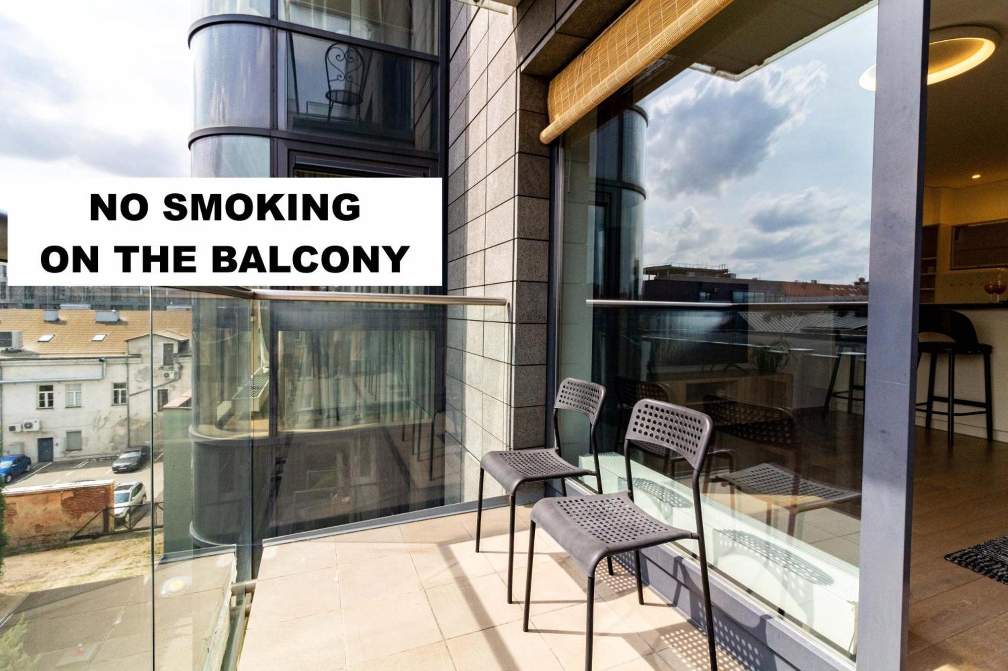Cohost I Sunny Center Apt, Covered Parking, Balcony & Self Check-In Kaunas Bagian luar foto